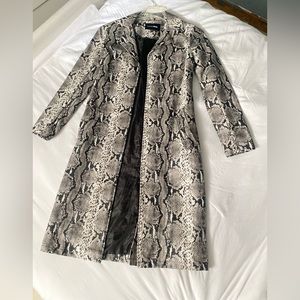 Black & white snake print jacket